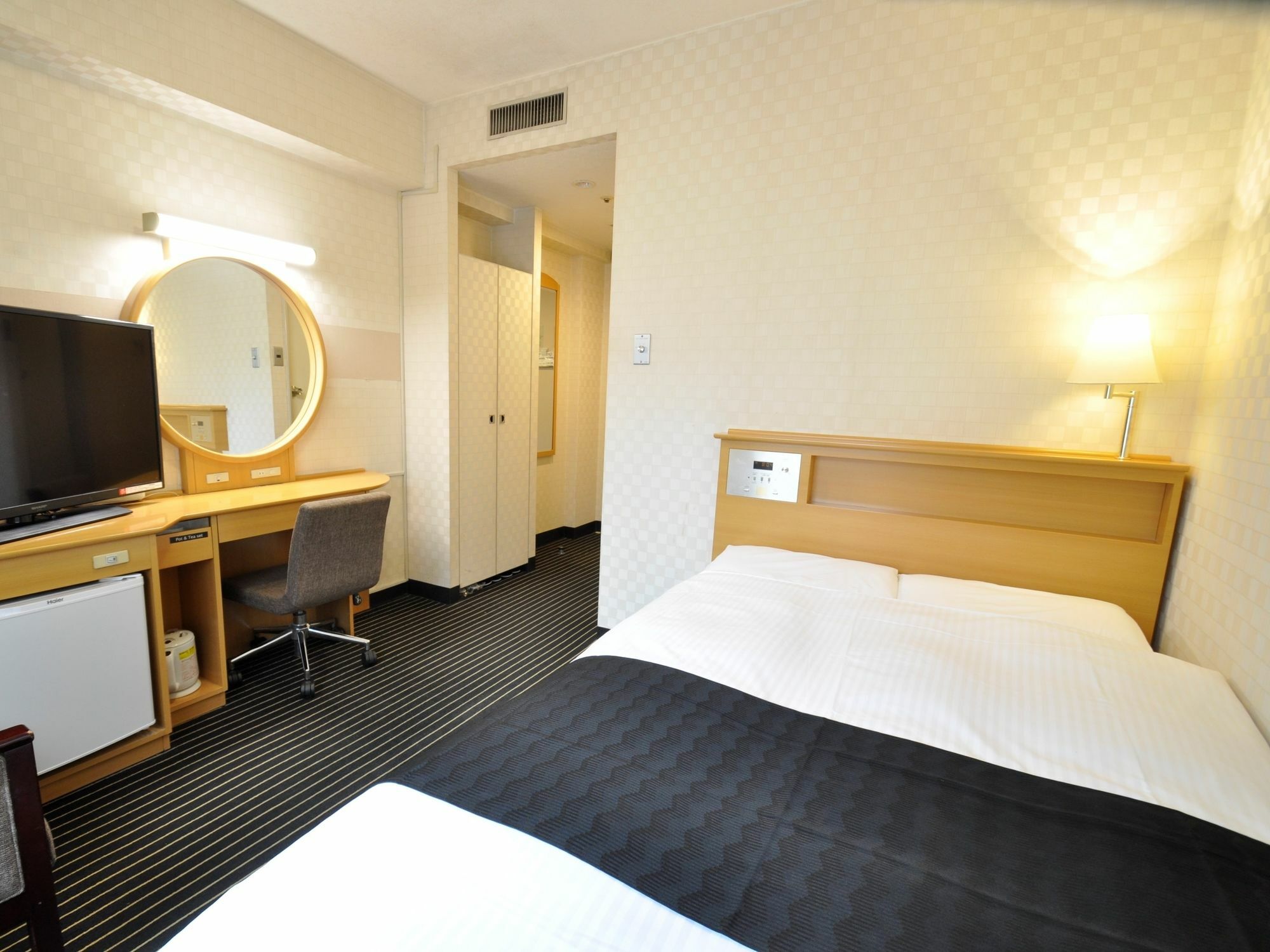 Apa Hotel Nagoya Sakae Ekimae Excellent Экстерьер фото